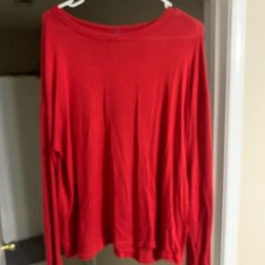 Women’s long sleeved plush knit tee